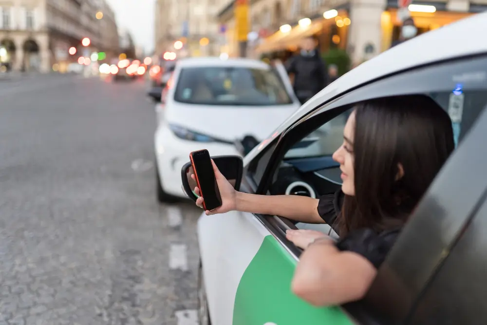 Günstige Auto Abos unter 200 Euro & 300 Euro