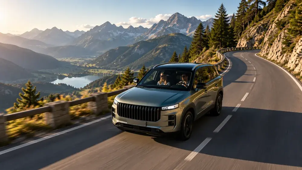Ein robustes Allrad-SUV im markanten Geländewagen-Look als Symbolbild für einen Jaecoo Deutschland Infobeitrag zum Thema chinesische Auto-Abo Newcomer.