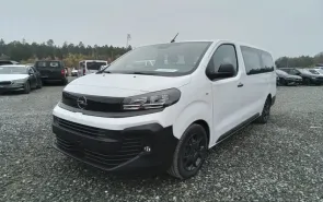 Opel Vivaro Opel Vivaro Kombi 9-Sitzer Lang 2.0 BlueHDi 180 130 kW (177 PS) 8-Gang Automatikgetriebe Auto Abo