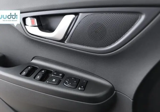 Angebotsdetails Hyundai KONA 39,2 kWh Batterie schwarz