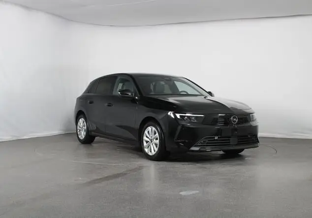 Angebotsdetails Opel Astra Opel Astra Edition 1.2 Turbo 96 kW (130 PS) 6-Gang Karbon Schwarz Metallic