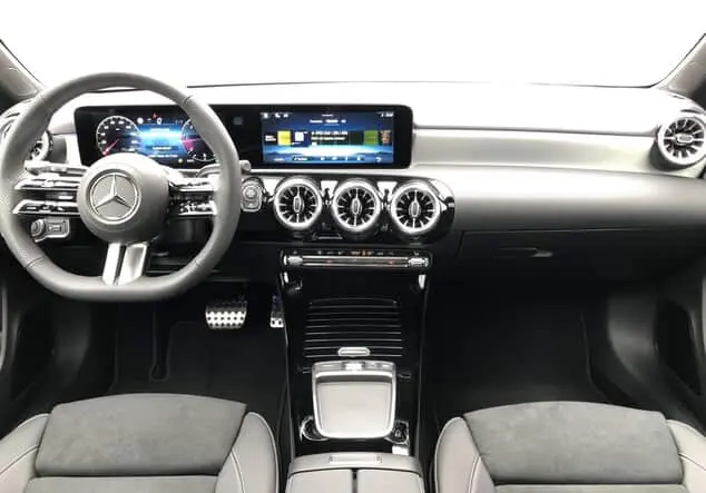 Angebotsdetails Mercedes-Benz CLA 220 d Shooting Brake ++verfügbar ab 27.09.2025++ Grau manufaktur lack manufaktur alpingrau uni