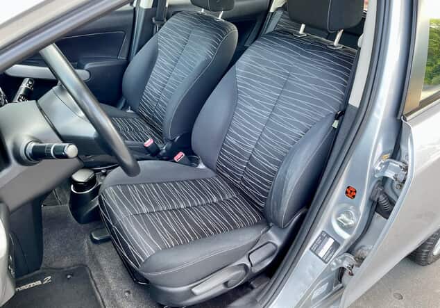 Angebotsdetails Mazda 2 75PS *GÜNSTIGER KLEINWAGEN*KLIMA silber