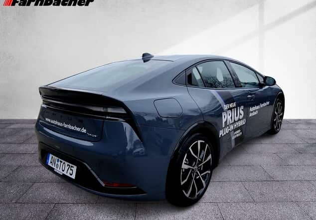 Angebotsdetails Toyota Prius Plug In Hybrid 2.0 Executive schwarz
