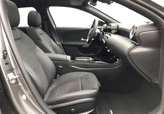 Angebotsdetails Mercedes-Benz A 220 d Limousine Grau-lack mountaingrau