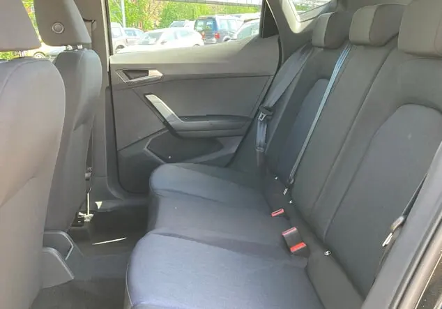 Angebotsdetails Seat Arona FR 1.0 TSI 85 kW (116 PS) 6-Gang Schwarz