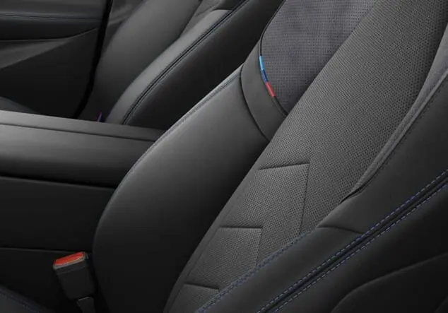 Angebotsdetails BMW 5er Touring 540d xDrive Touring A Black Sapphire metallic