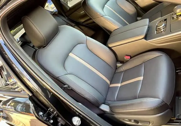 Angebotsdetails Mazda CX-60 327PS 2025 HOMURA PLUS*AHK schwenkbar JetBlack