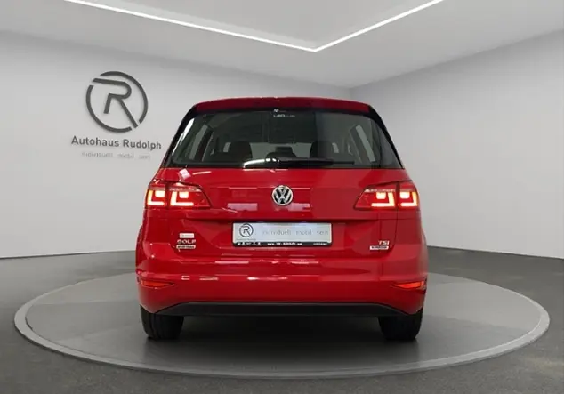 Angebotsdetails Volkswagen Golf Sportsvan 1.2 TSI Trendline / DAB+ Rot (Tornadorot)