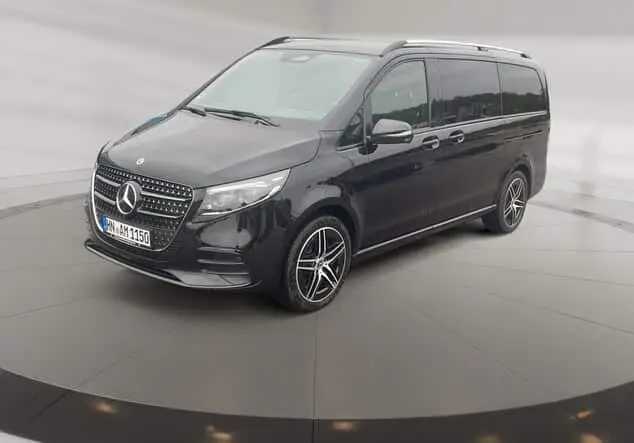 Angebotsdetails Mercedes-Benz V 300 d **AMG Obsidianschwarz