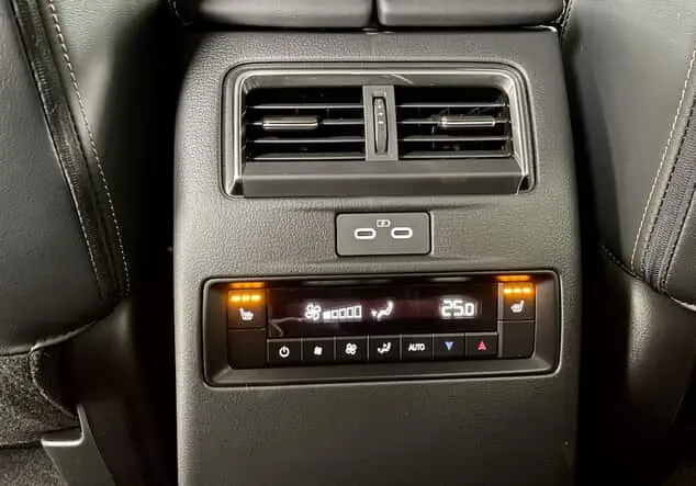 Angebotsdetails Mazda CX-80 CX-80 254PS HOMURA PLUS*6SITZ*BOSE*MATRIX-LED Machine Gray