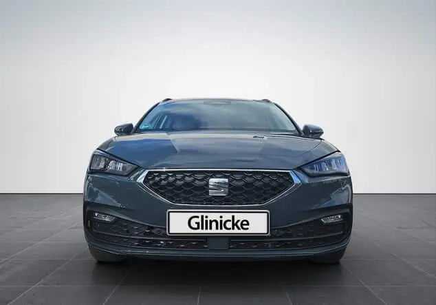 Angebotsdetails Seat Leon Sportstourer Leon Sportstourer Road Edition 2.0 TDI 110 kW (150PS) 7-Gang-DSG Fiord Blau