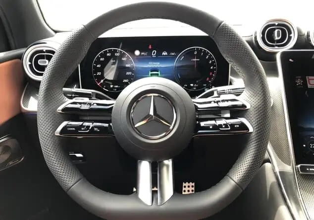 Angebotsdetails Mercedes-Benz GLC 300 de 4MATIC Coupe +sofort verfügbar++ manufaktur opalithweiß bright