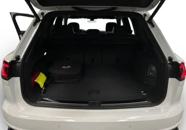 Angebotsdetails Volkswagen Touareg eHybrid 3.0 TSI 4motion ++sofort verfügbar++ OryxweiÃ perlmutteffekt