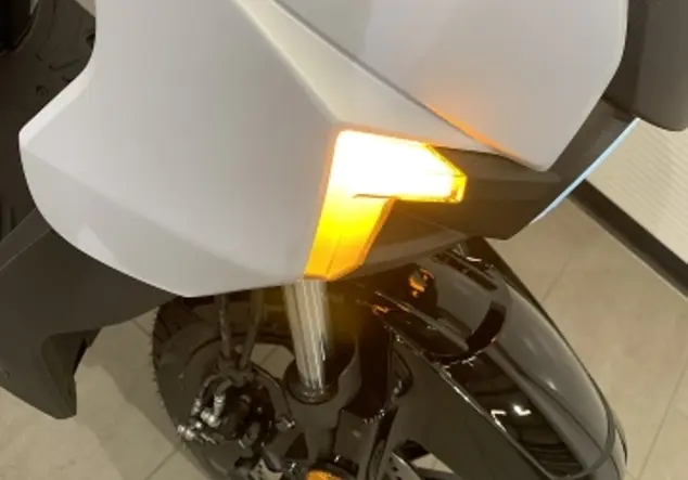 Angebotsdetails Seat Mo Mo 95 km/h Grau (Hellgrau )