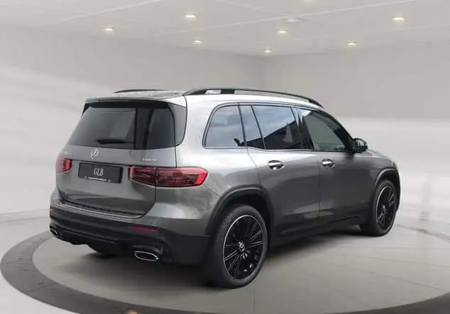 Angebotsdetails Mercedes-Benz GLB 220 d 4MATIC ++sofort verfügbar++ Graulack mountaingrau