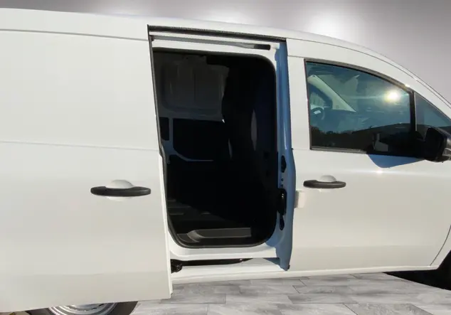 Angebotsdetails Renault Kangoo E-TECH ,City-Paket Weiss