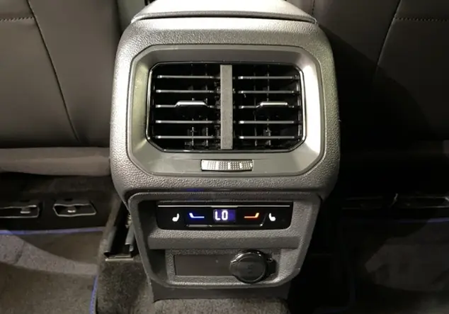 Angebotsdetails Volkswagen Tiguan R 2.0 TSI 4Motion / RFK Grau (Delfingrau Metallic)