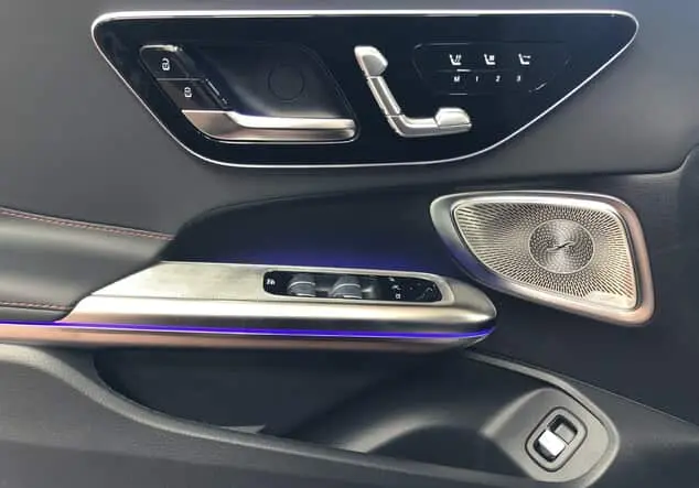 Angebotsdetails Mercedes-Benz CLE 53 4MATIC+ Cabriolet ++sofort verfügbar++ MANUFAKTUR Lack MANUFAKTUR alpingrau uni