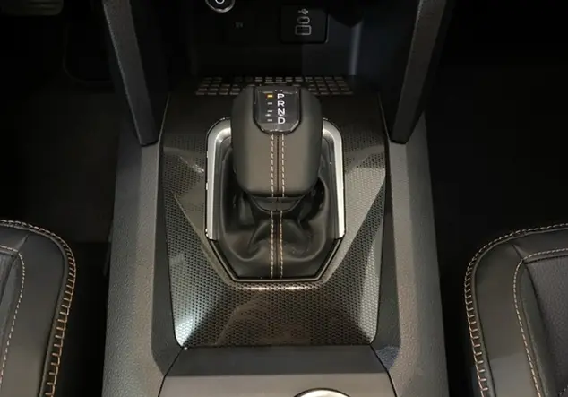 Angebotsdetails Volkswagen Amarok PanAmericana DC 3.0 TDI Automatik 4MOTION Grau (Dark Grey Metallic)
