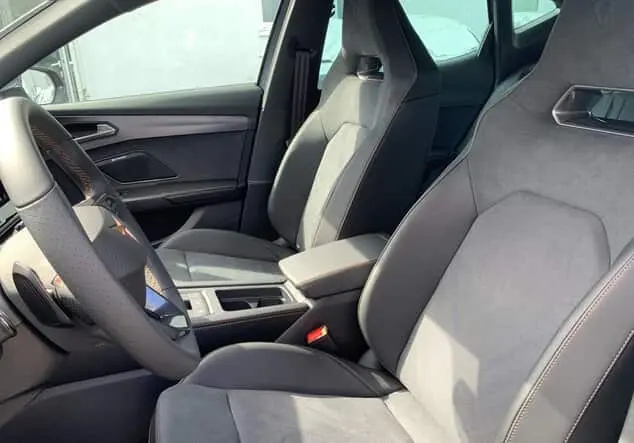 Angebotsdetails Cupra Formentor VZ 2.0 TSI 245 kW (333 PS) 7-Gang 4Drive Schwarz, Grau und Weiß