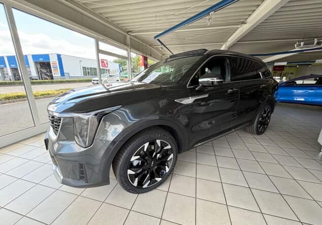 Angebotsdetails Kia Sorento Platinum 4WD 7Sitzer GD Premium Grau ((AGT) INTERSTELLAR GREY M)