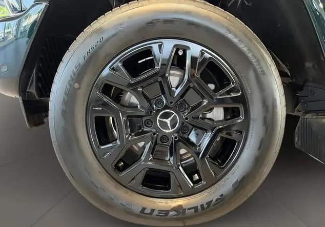 Angebotsdetails Mercedes-Benz G 450 d Professional-Edition Smaragdgruen