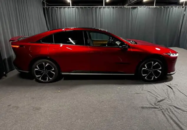 Angebotsdetails Mazda 6E 6e 258PS TAKUMI PLUS*SONY*PANO SOUL RED CRYSTAL M