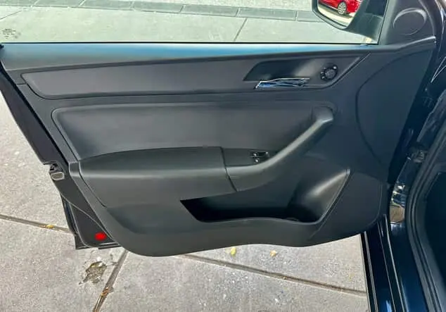 Angebotsdetails Seat Toledo TOLEDO REFERENCE*KLIMA*SITZHEIZUNG schwarz