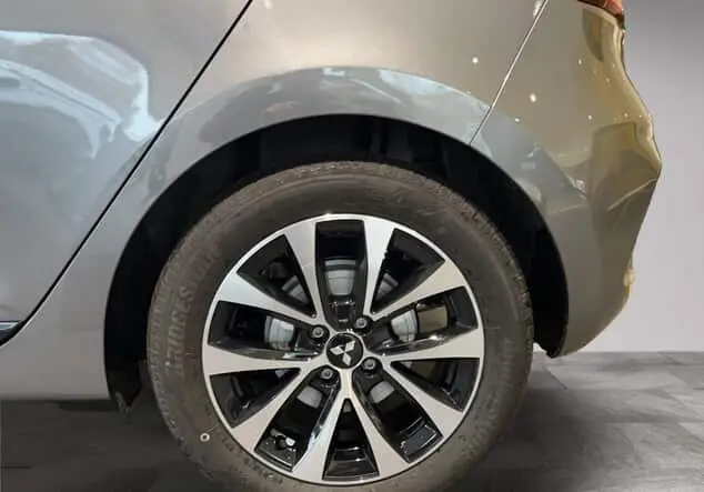 Angebotsdetails Mitsubishi Colt Hybrid PLUS 1,6 l Benziner Automatik Achat-Grau (Grau)