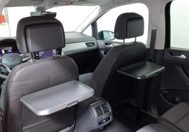 Angebotsdetails Volkswagen Touran Comfortline 1.5 TSI KLIMA NAVI AL Schwarz (Grenadillschwarz Metallic)