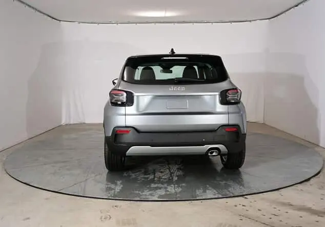 Angebotsdetails Jeep Avenger Jeep Avenger Altitude 1.2 E-Hybrid 74 kW (100 PS) 6-Stufen-DCT Granite Grey Metallic (Dach in Volcano Black)