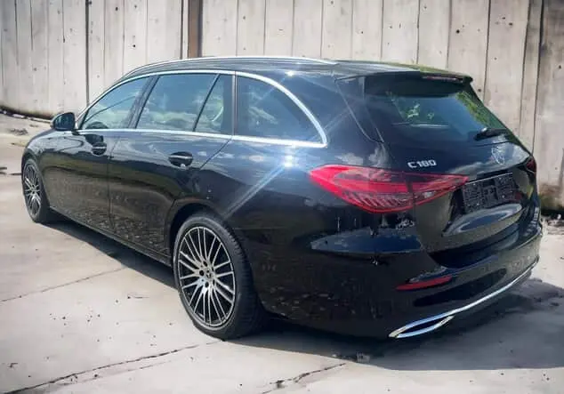 Angebotsdetails Mercedes-Benz C 180 T Avantgarde Edition NAVI elektr. Sitz 18Â° UNG. SCHWARZ - UNILACK