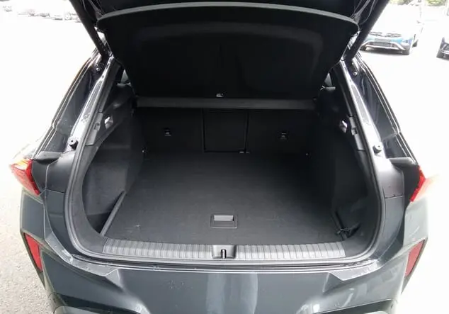 Angebotsdetails Cupra Terramar Cupra Terramar VZ 2.0 TSI 195 kW (265 PS) 7-Gang-DSG 4Drive Timanfaya Grau Metallic