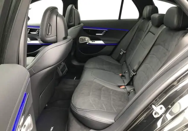 Angebotsdetails Mercedes-Benz E 220 d 4MATIC T-Modell Night Paket Graulack graphitgrau