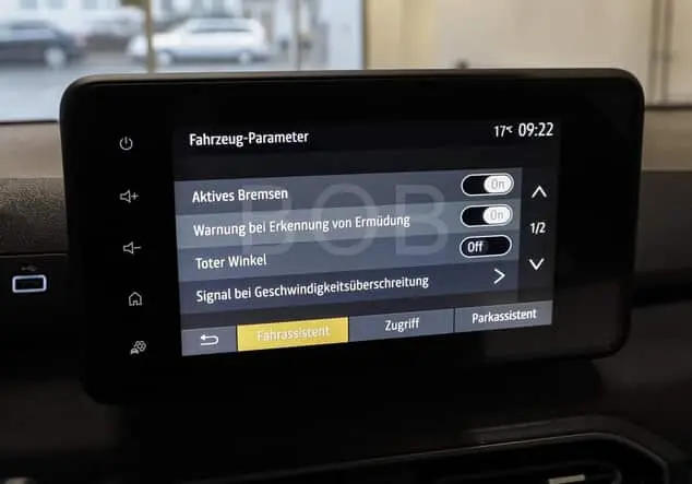 Angebotsdetails Dacia Sandero Stepway Extreme TCe 110 NAVI Perlmutt-Schwarz (Schwarz)