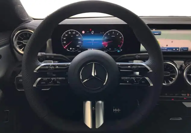 Angebotsdetails Mercedes-Benz CLA 200 Shooting Brake ++verfügbar ab 27.09.2025++ Grau manufaktur lack manufaktur alpingrau uni