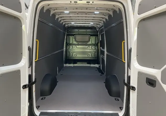 Angebotsdetails Volkswagen Crafter 35 Kasten 2.0 TDI LR KLIMA WeiÃ (Candy-WeiÃ)