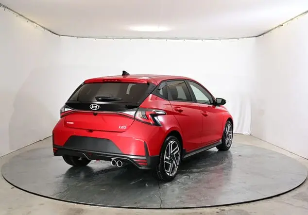 Angebotsdetails Hyundai i20 Hyundai i20 N-Line Style 1.0 T-GDI 74 kW (100 PS) 7-Gang-DSG Dragon Red Pearl