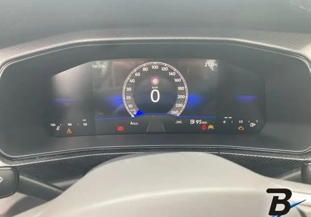 Angebotsdetails Volkswagen T-Cross 1.0 TSI Life RfK NaviVor Schwarz