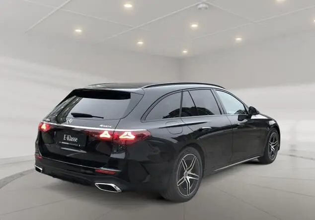 Angebotsdetails Mercedes-Benz E 220 d 4MATIC T-Modell Night Paket Schwarzlack obsidianschwarz