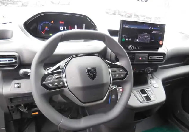 Angebotsdetails Peugeot Partner L2 BlueHDi 130 EAT8*Kamera-NAVI* Kaolinweiß