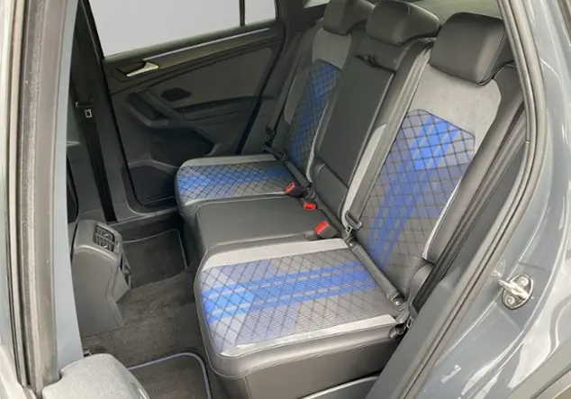 Angebotsdetails Volkswagen Tiguan R 2.0 TSI 4Motion 'Black Style' Grau (Delfingrau Metallic)