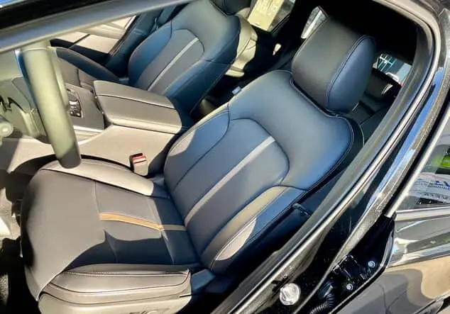 Angebotsdetails Mazda CX-60 327PS 2025 HOMURA PLUS*ALLE PAKETE*PANO JetBlack