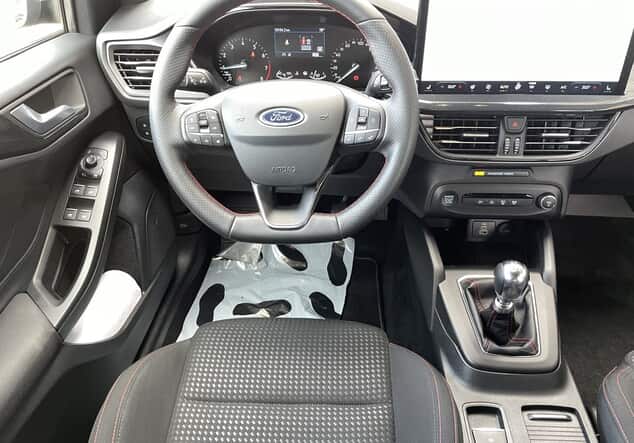 Angebotsdetails Ford Focus Turnier MHEV ST-Line*Kamera*ACC*Sitzhzg*Facelift Agate Black