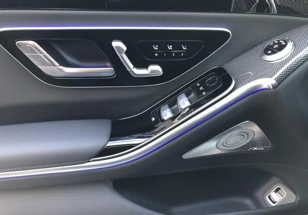 Angebotsdetails Mercedes-Benz S 350 d 4MATIC ++sofort verfügbar++ Metalliclack samtbraun