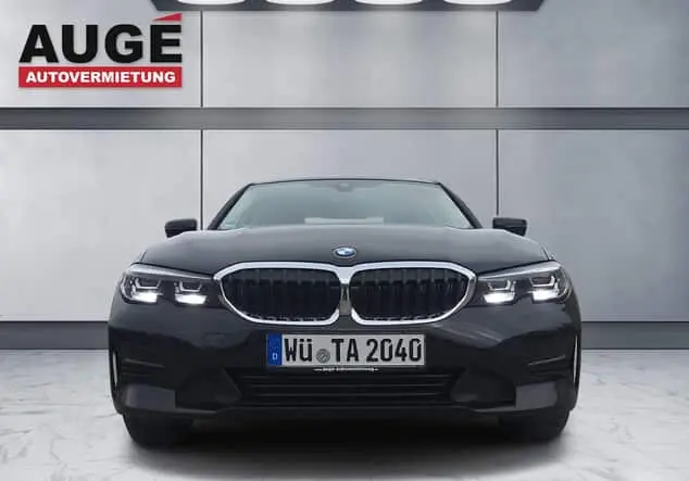 Angebotsdetails BMW 3er 320d, Automatik, Navigation, schwarz