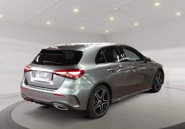 Angebotsdetails Mercedes-Benz A 180 ++sofort verfügbar++ Graulack mountaingrau