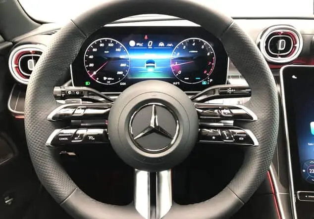 Angebotsdetails Mercedes-Benz C-Klasse 300 4MATIC T-Modell Schwarzlack obsidianschwarz