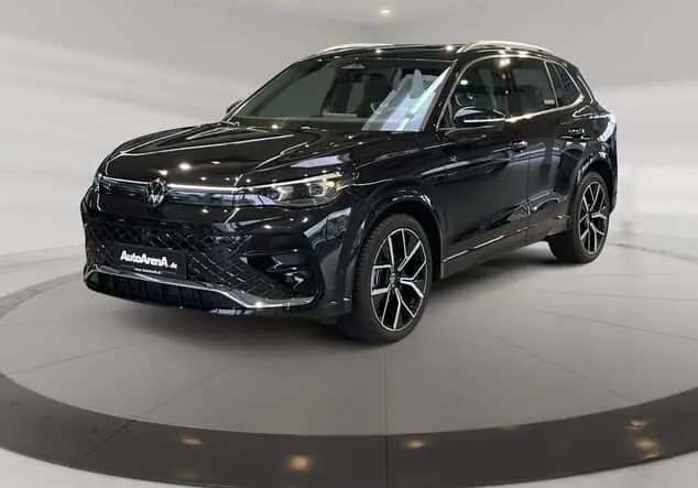 Angebotsdetails Volkswagen Tiguan 1.5 eTSI R-Line ++sofort verfügbar++ Deep black perleffekt